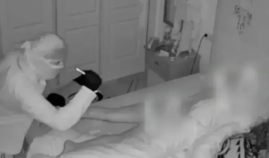 Hırsıza çıplak yakalanan kadının dehşet anları