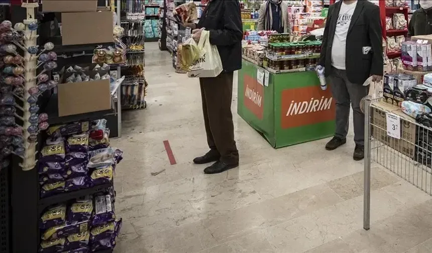 Bakanlık ifşaladı! Köfte ve Sucukları Boyamışlar