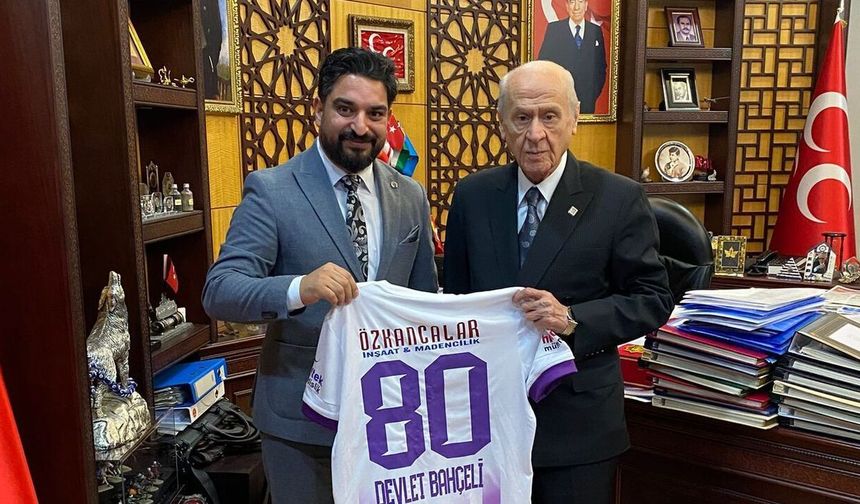 Devlet Bahçeli’den Roman Toplumuna Güçlü Mesaj: “Bu Kapı Roman Kardeşlerimize Sonuna Kadar Açık”