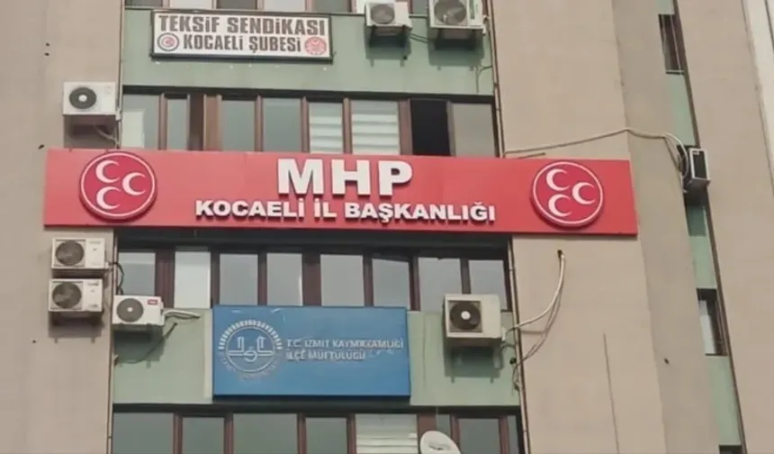 MHP'de deprem! 7 kişi istifa etti