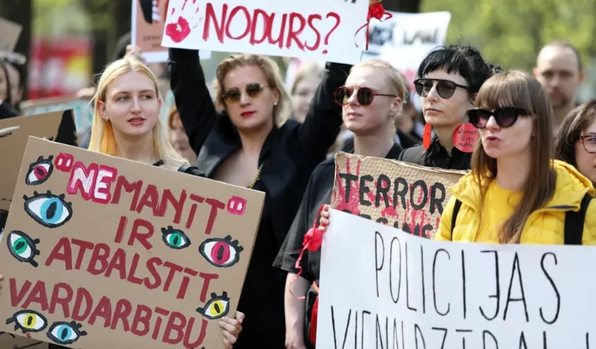 İlk kez bir AB ülkesi İstanbul Sözleşmesi'nden çekiliyor