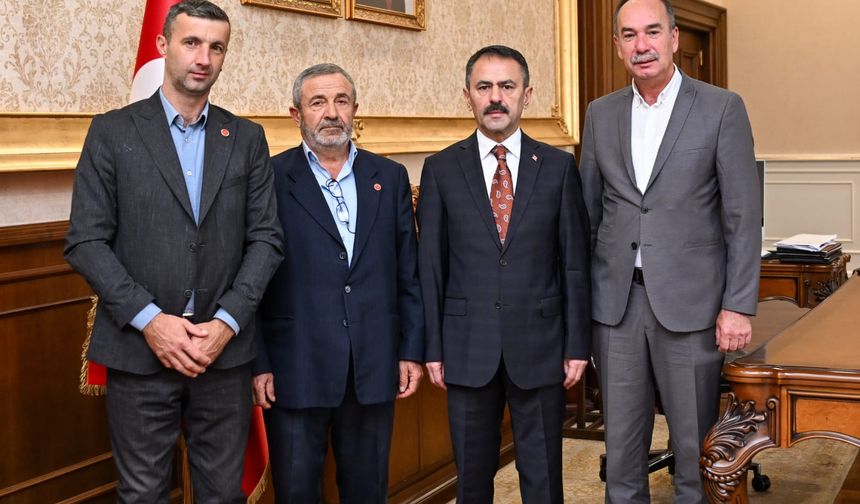 İzmit Mahalle Muhtarlarından Vali Aktaş’a Ziyaret