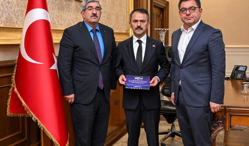 KOTO’dan Vali Aktaş’a Bilişim Fuarı Daveti