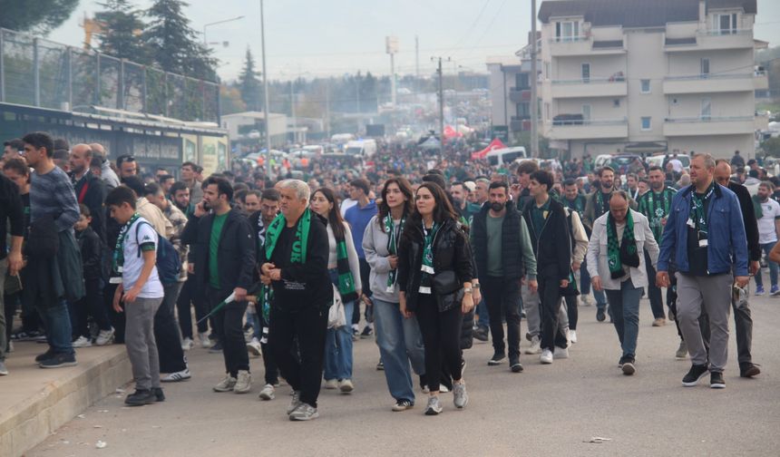 Kocaelispor - Galatasaray maçında seyirci rekoru kırıldı