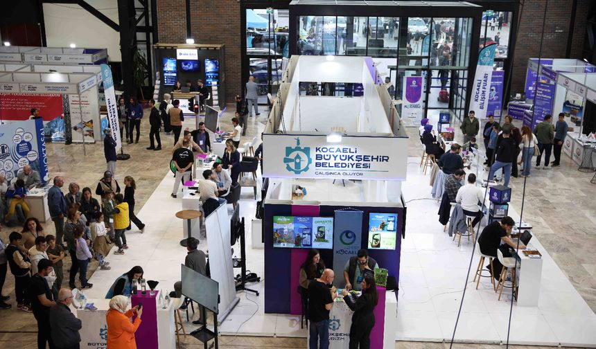 Kocaeli Bilişim Fuarı Rekor İlgiyle Sona Erdi