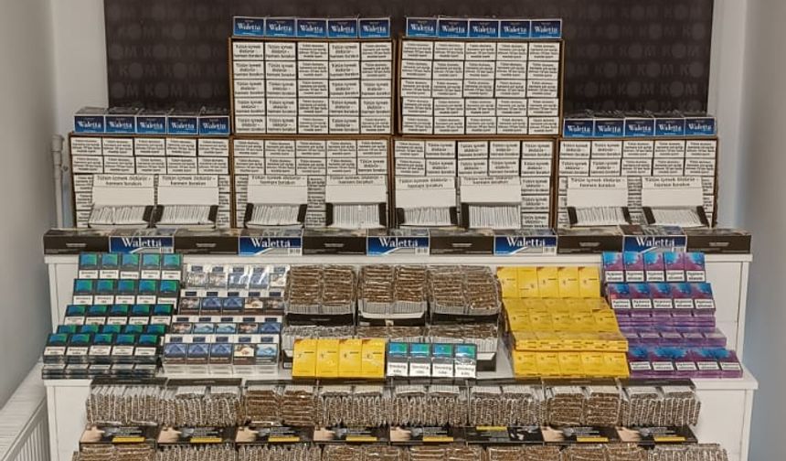 Gölcük’te Kaçakçılara Darbe! 158 Bin Makaron Ele Geçirildi