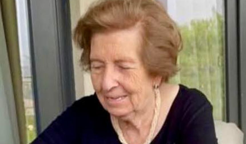 Muazzez Şenbel Hayatını Kaybetti