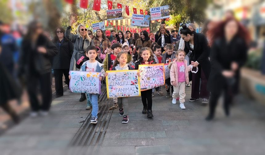 Kocaeli’de Renkli ve “Özel Yürüyüş”