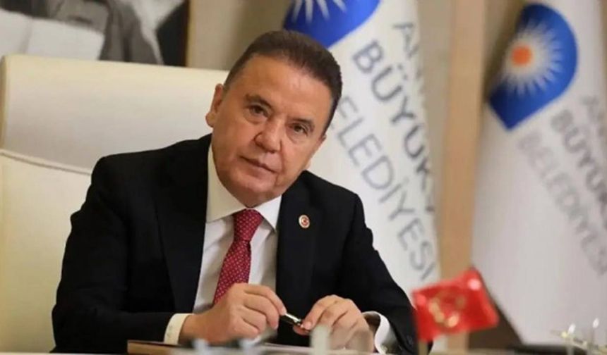 Muhittin Böcek’e 702 Sayfalık Suçlama