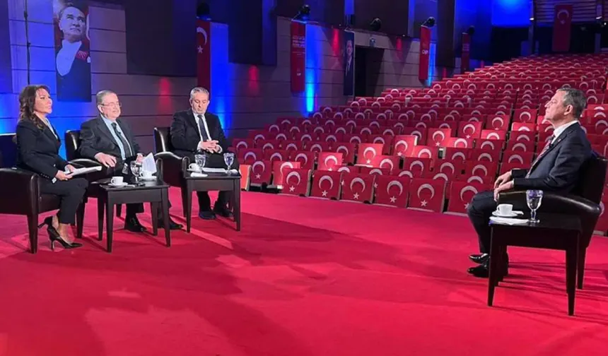 Özgür Özel: 'AK Parti'den CHP'ye 6.9 puanlık bir kayma görünüyor'