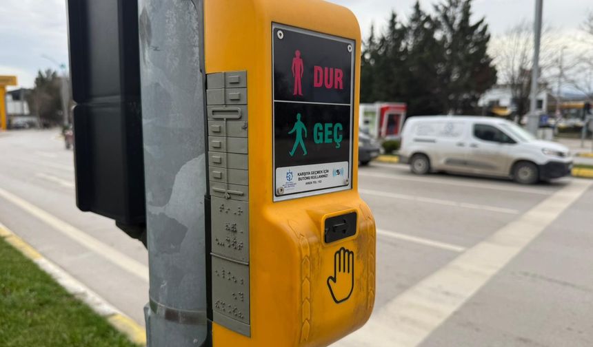 Görme engellilerin şehirdeki zorlu mücadelesi saniye saniye görüntülendi