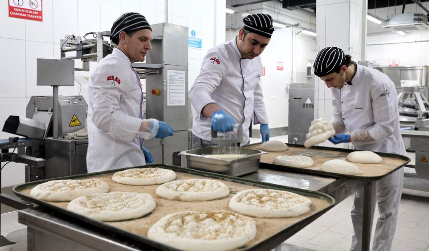 Hızır 41’de Ramazan Pidesi Üretimi Başladı