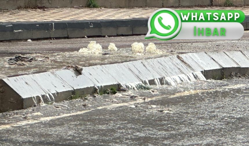 Yuvam Akarca’da Lağım Taşkını: Yol Kullanılamaz Hale Geldi