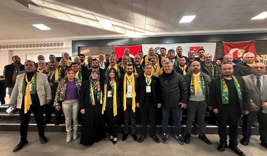 Pazarcılar Odası’nda Kumsar yeniden başkan