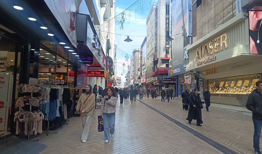 Oruç Engel Olmadı, Fethiye Caddesi Doldu