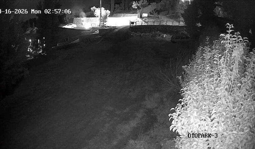 4 Metre Yükseklikten Beton Zemine Düştü