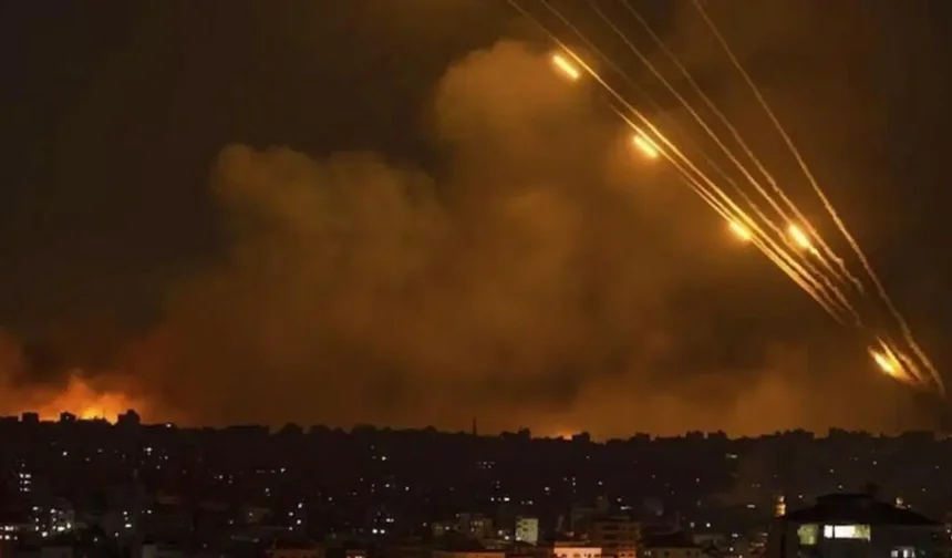 İran’dan İsrail’e Yeni Füze Dalgası