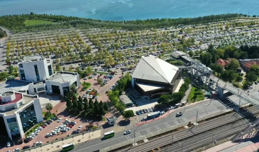 Kocaeli Otoparkları Akçapark’a Devredildi