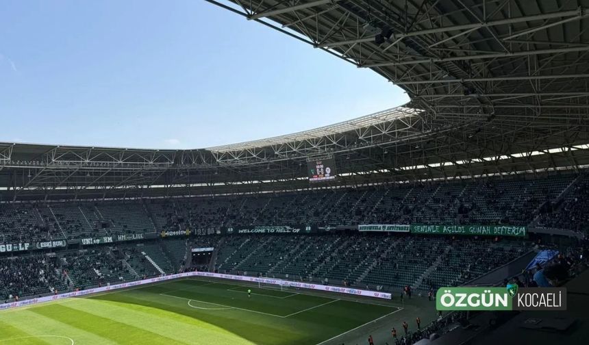 Kocaelispor - Konyaspor Maçında Tribünler Boş Kaldı