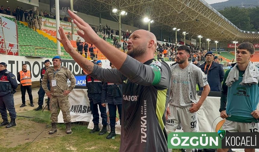 Kocaelispor’da 5 gollük yıkım sonrası tribünler karıştı