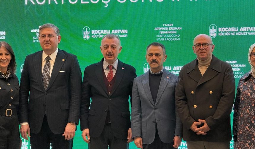 Kocaeli protokolü Artvinlilerin iftarında bir araya geldi