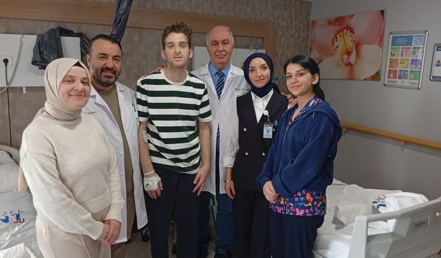 Kocaeli’de dikkat çeken cerrahi müdahale: Kapalı yöntemle mide ameliyatı