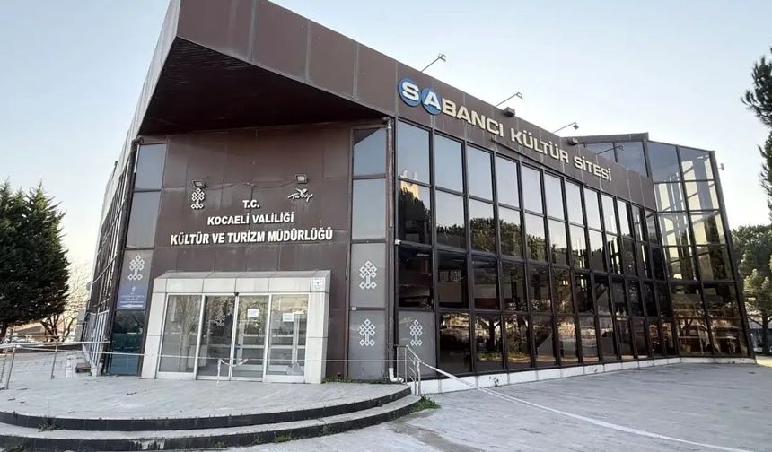 Sabancı Kültür Merkezi Yıkılacak, Kütüphane Yeni Binaya Taşınıyor