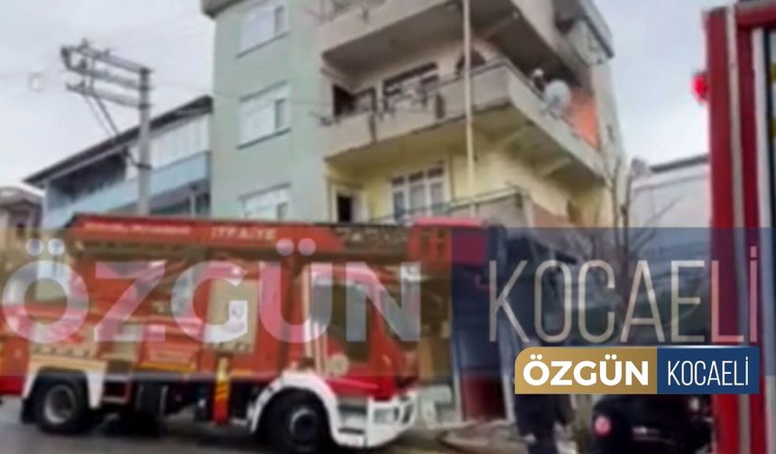 KOCAELİ SON DAKİKA! Yanan Evde Mahsur Kalanlar Var