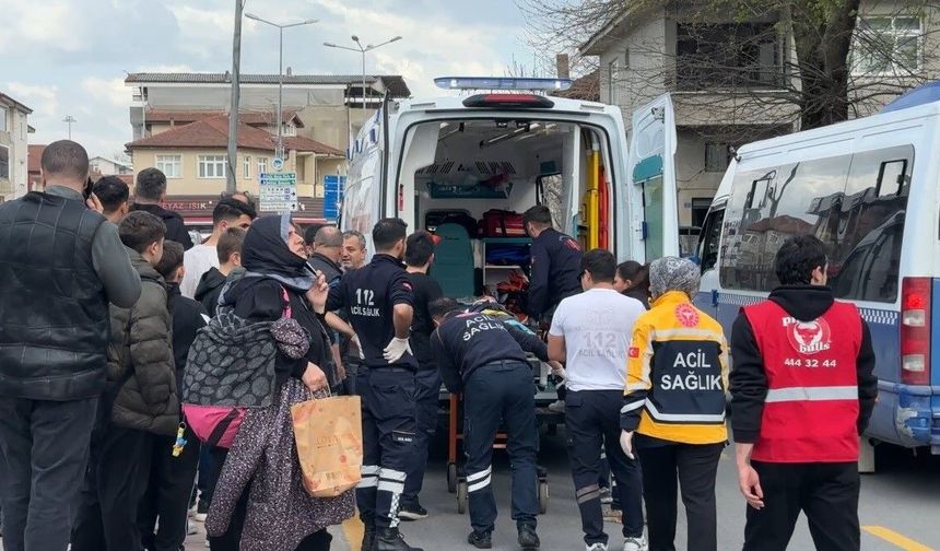 9 yaşındaki çocuk otomobilin altında kaldı