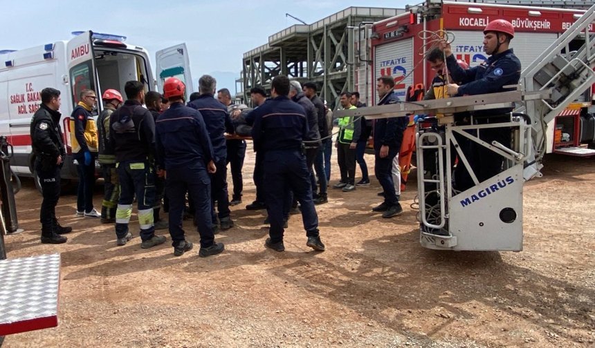 İzmit’te İnşaatta Feci Kaza!