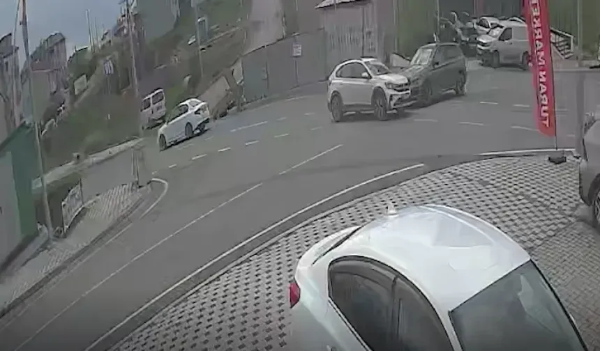 Çayırova’da trafik kazası: 7 kişi hastanelik oldu