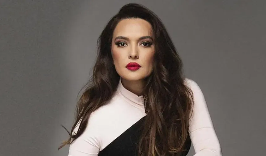 Kocaelili Star Demet Akalın'ın Acı Günü