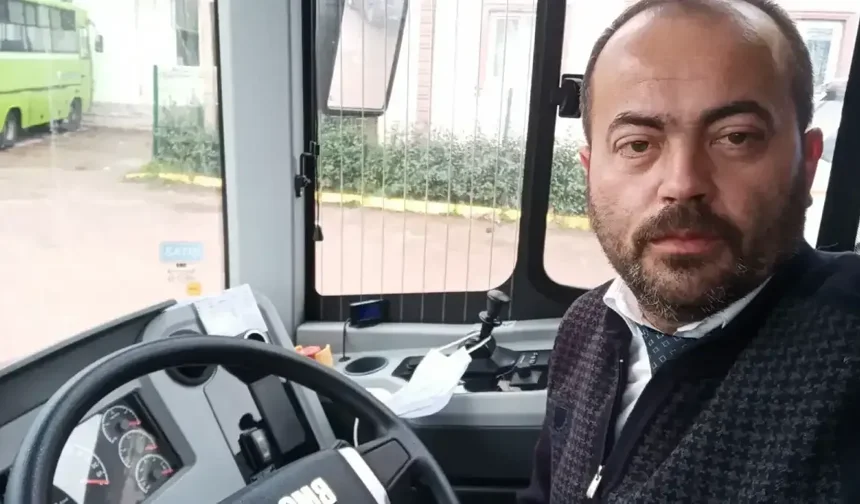 Kocaeli’de Mesai Sırasında Fenalaşan Şoför Hayatını Kaybetti