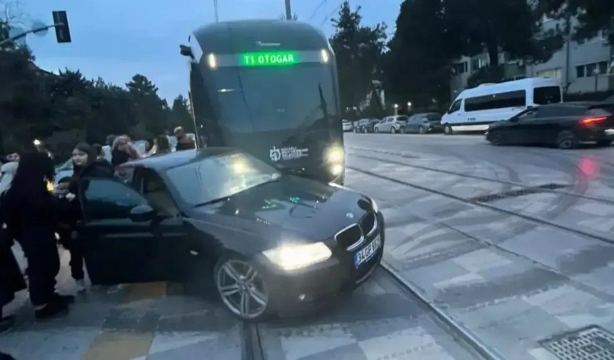 Yahya Kaptan'da Tramvay Kazası
