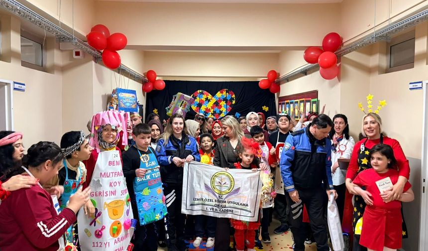 Otizm farkındalığı minik kalplerle büyüdü