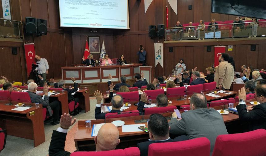 İzmit Belediyesi'nde Seçim Günü