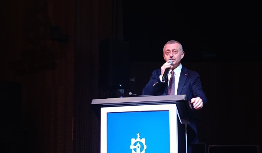 Başkan Büyükakın: "Eski Defterleri Açmayın"