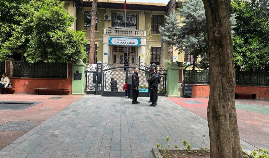 Kocaeli Polisi Okul Önünde Nöbette!