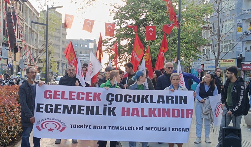 THTM Kocaeli’den 23 Nisan yürüyüşü