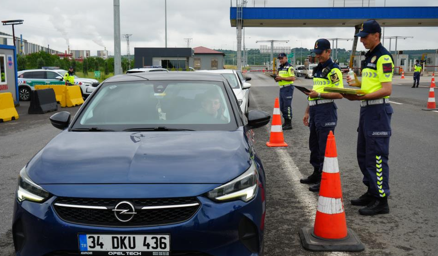 Jandarmadan Bayram Trafiği Denetimi