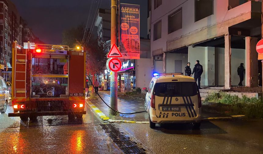 Boş binada çıkan yangın mahalleyi alarma geçirdi