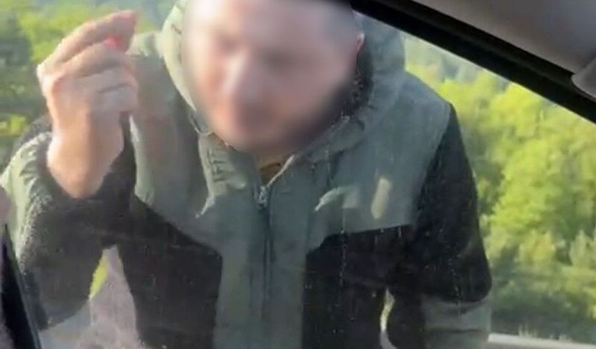 Kocaelili Ailenin Yolunu Kesen Sürücüye Rekor Ceza Yağdı