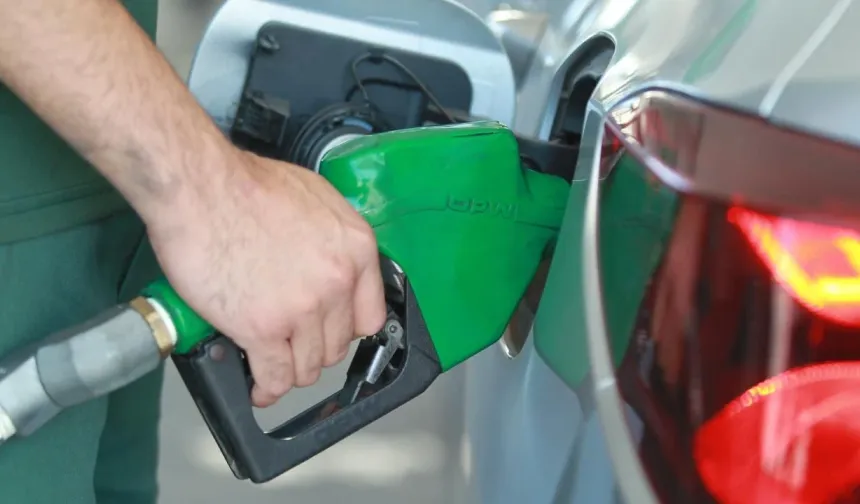 Benzine İndirim Bekleniyor!