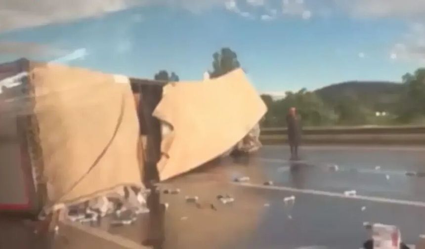 TEM’de Akşam Trafiğini Kilitleyen Kaza