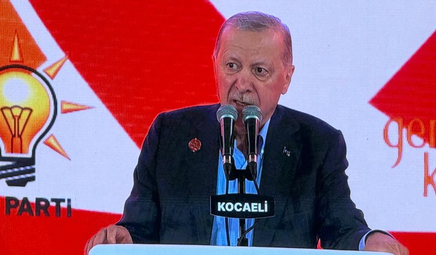 Erdoğan'dan Gençlere: "Sizi aparat olarak kullanmak isteyenlere müsaade etmeyin"