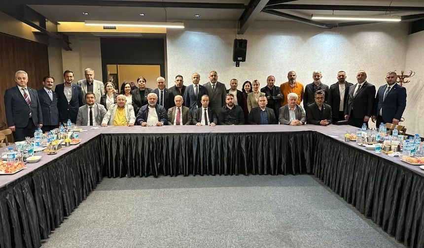 Kamil Akın’dan Basın Buluşmasında Dikkat Çeken Sözler
