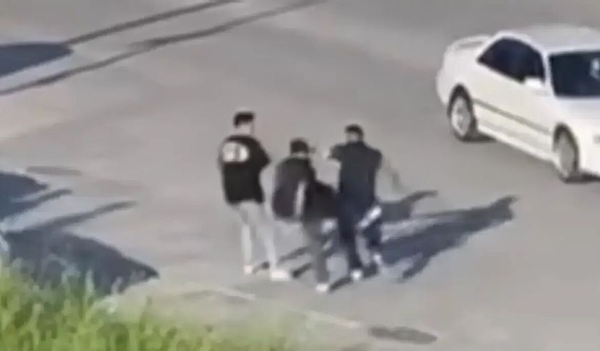 Gündoğdu Mahallesi’nde Kavga: Bir Kişiyi Araca Bindirdiler