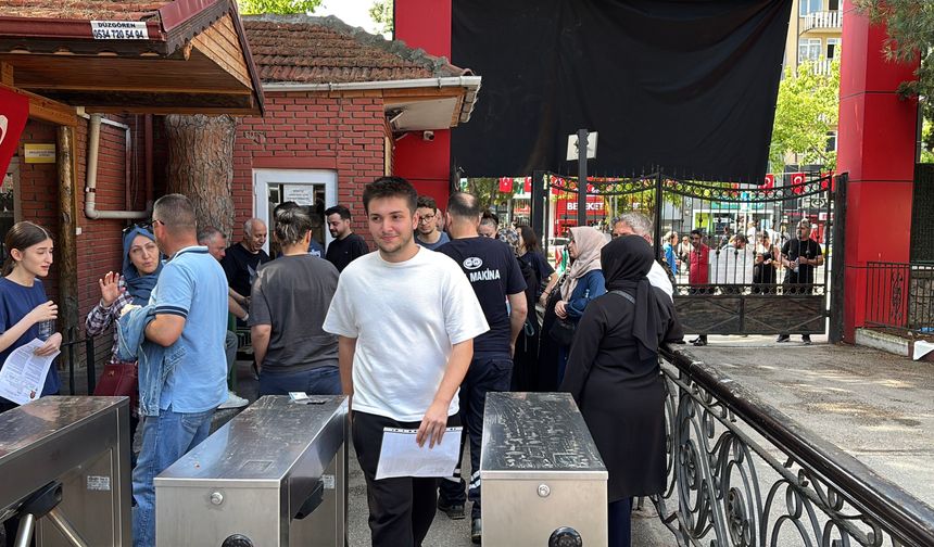 Gençler Üniversite Yolunda İddialılar!