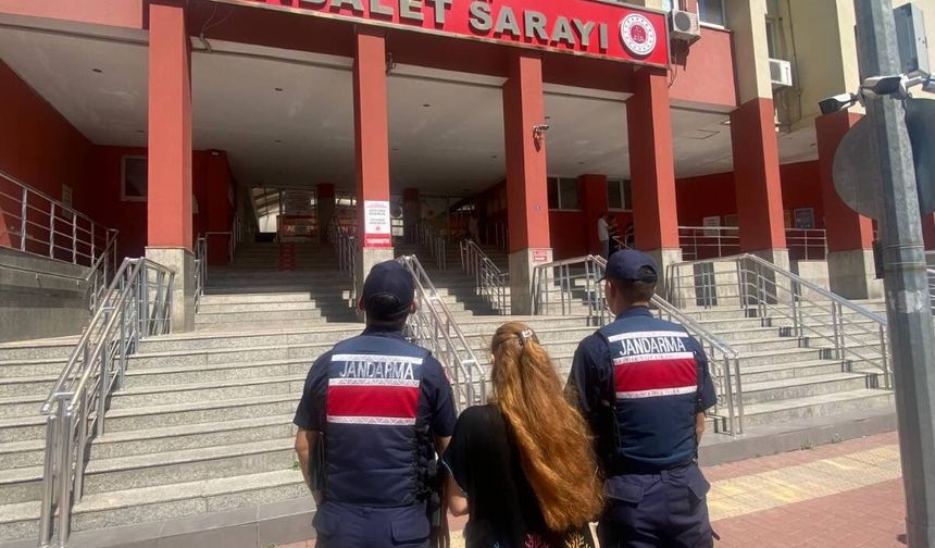 Jandarmadan Başiskele’de Nokta Operasyon