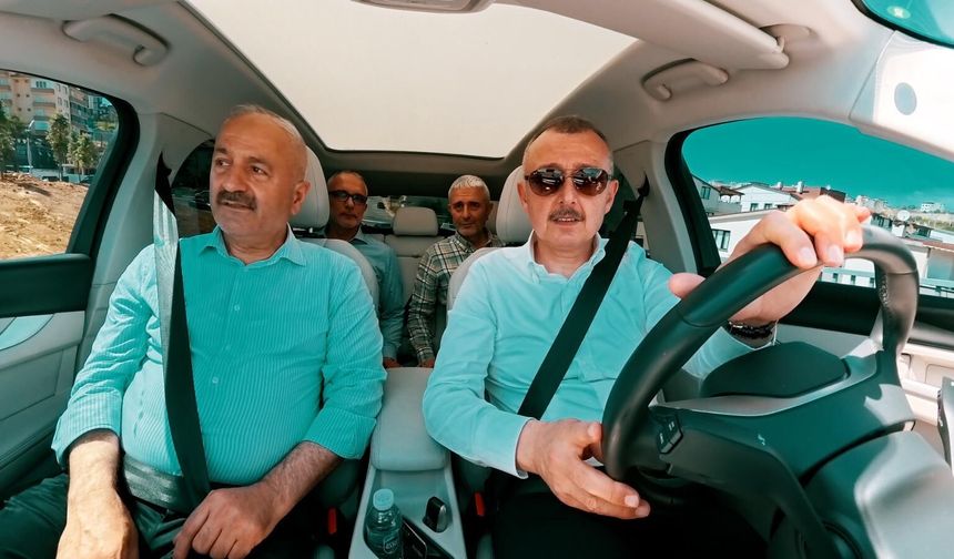 Başkan Büyükakın O Yolu TOGG'la Test Etti
